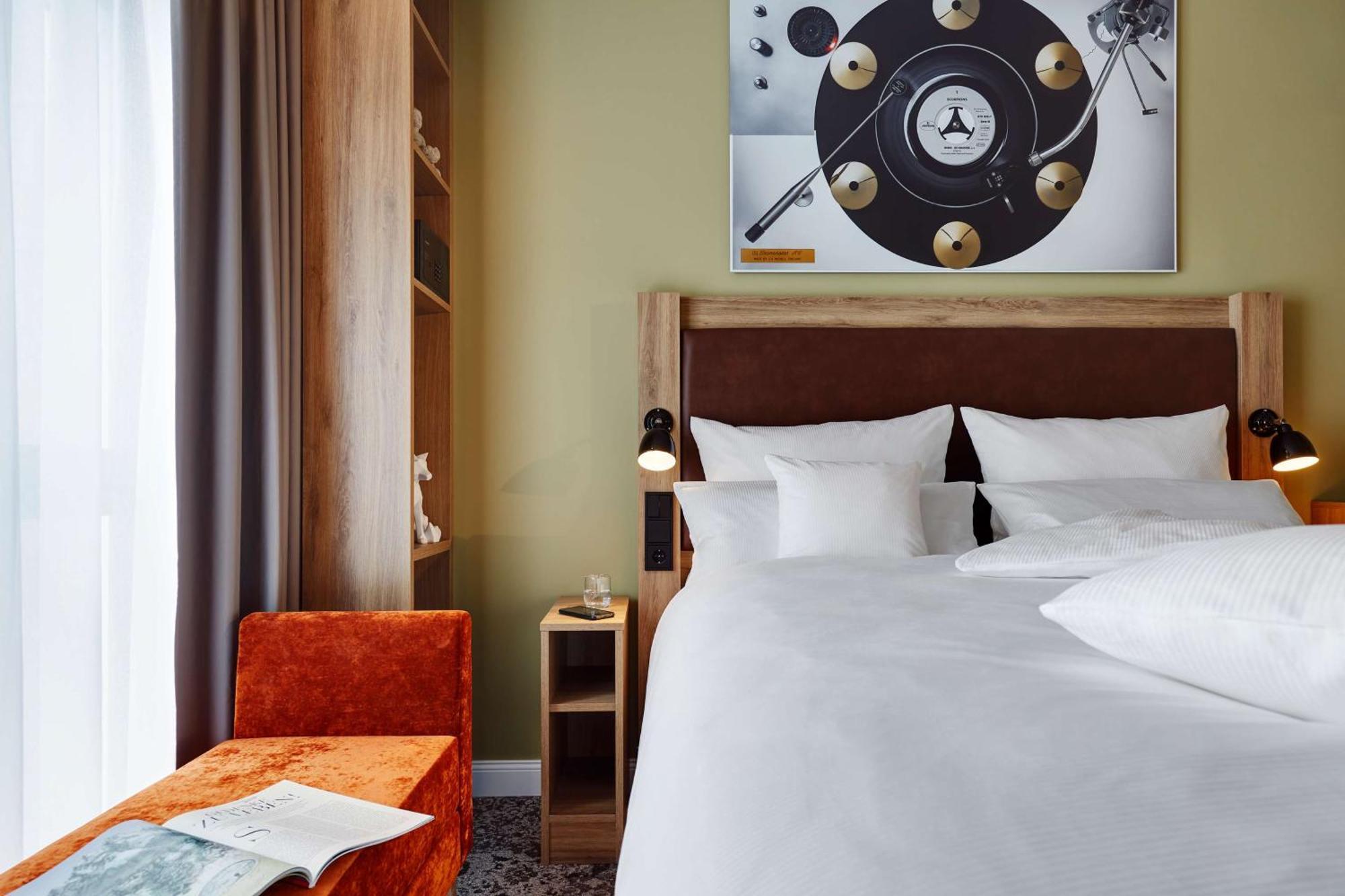 Hotel Me And Hanover, By Hyatt 4*